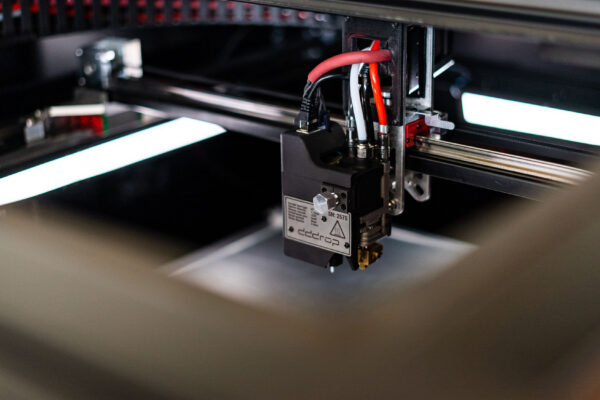 Een printmachine bij Brel Home